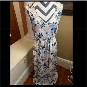 White floral Lucky Brand maxi dress